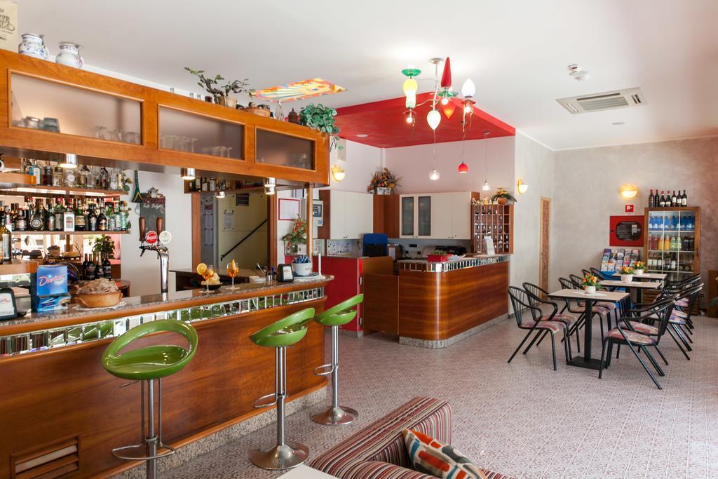 Hotel Sandra غاتيو أ ماري المظهر الخارجي الصورة