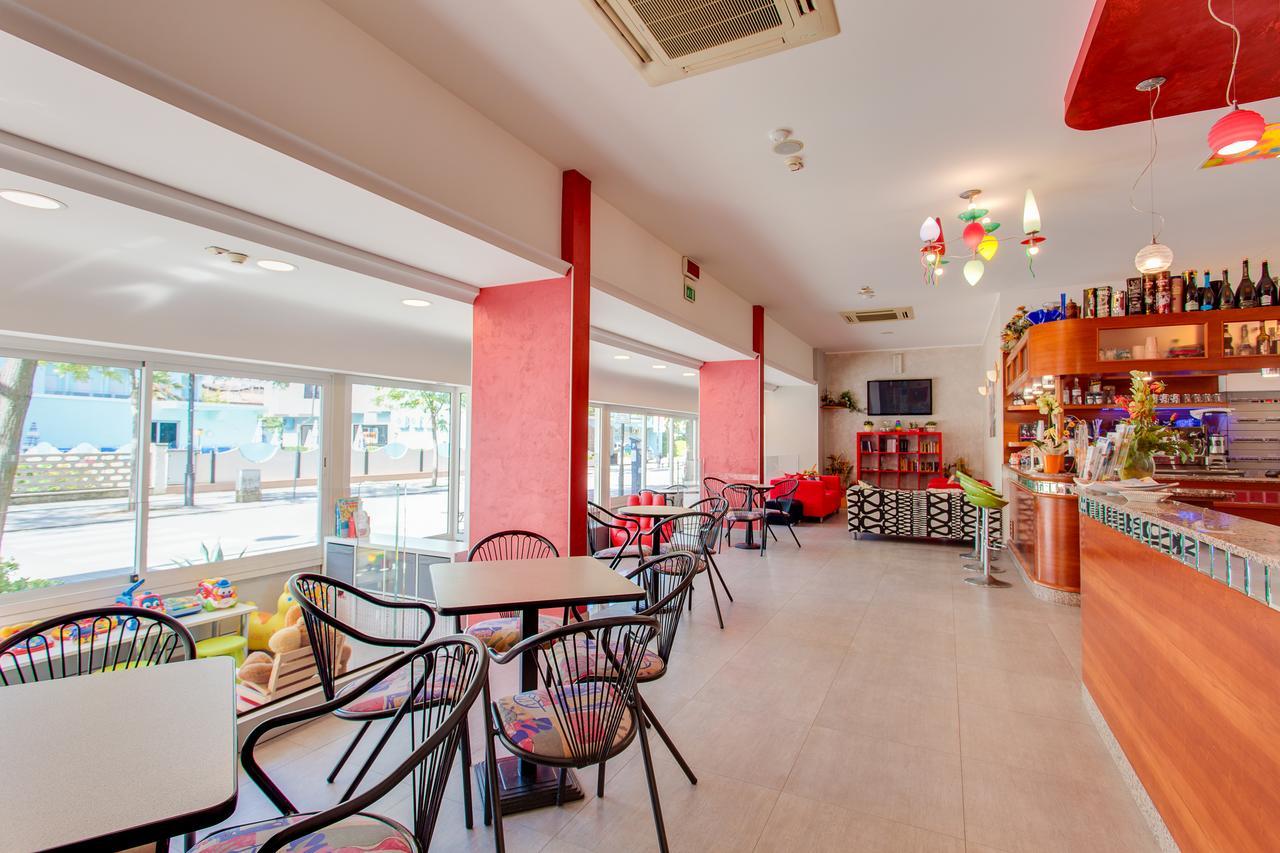 Hotel Sandra غاتيو أ ماري المظهر الخارجي الصورة
